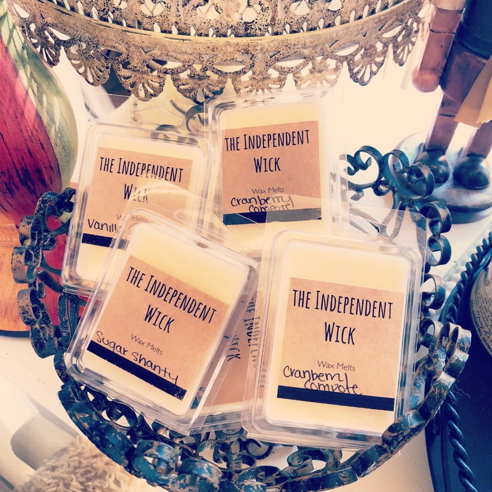 🌟SALE🌟(4) SOY wax melts/tarts— hand poured